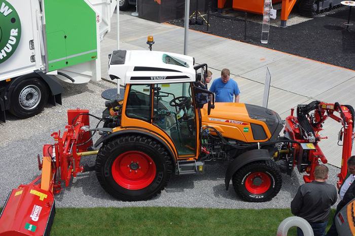 Трактор Fendt e100 Vario