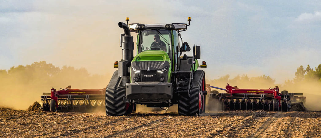 Гусеничный трактор Fendt 1100 Vario MT