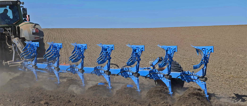 Полунавесной плуг Lemken Diamant 16