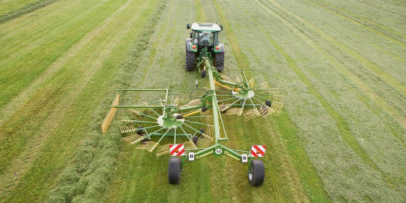 Фото Krone Swadro двухроторные с боковой укладкой