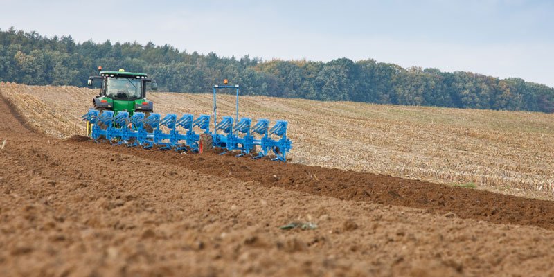 Фото Полунавесной плуг Lemken VariTitan